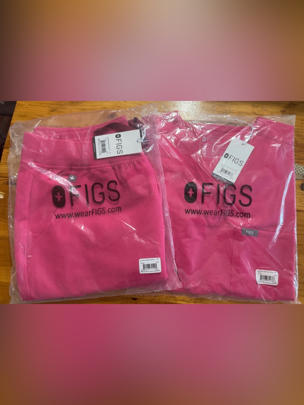 Brand New FIGS shocking Pink Scrub Set top M,bottoms Petite L
